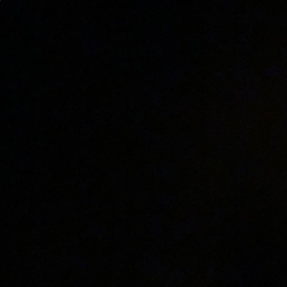 Meet your Posher, Yessenia - Picture 1 of 1